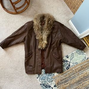 Greg Bell | Brown leather jacket with raccoon fur women’s S